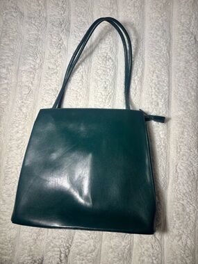 Hobo International Green Leather Shoulder Bag Vintage Boho Style Lightweight